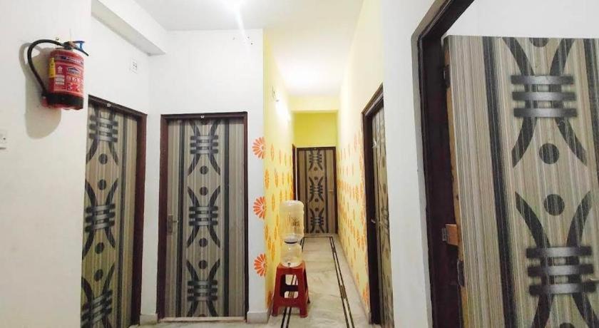 Amar Priya Guest House Колката Екстериор снимка