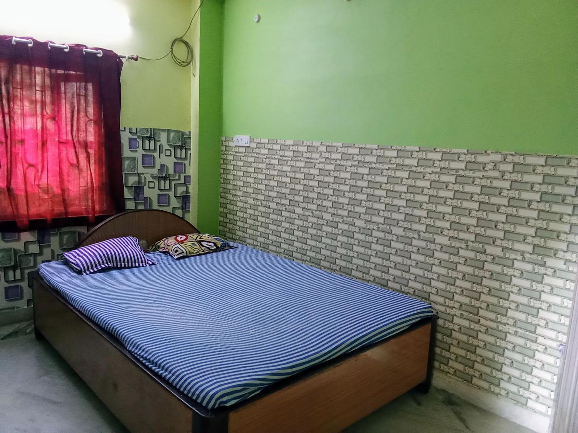 Amar Priya Guest House Колката Екстериор снимка